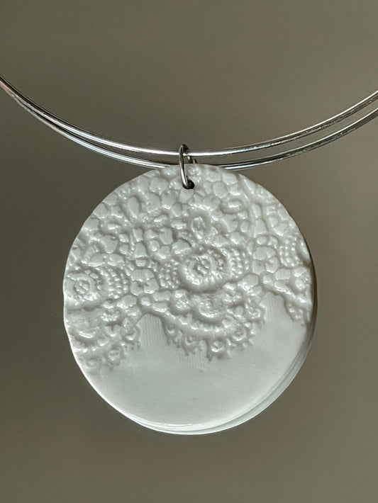 Big Loop Necklace